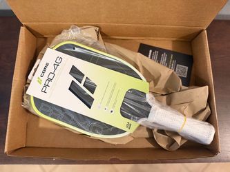 New In Box CORE PRO 4G PICKLEBALL PADDLE