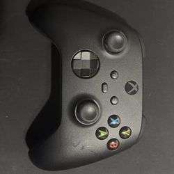 Xbox Wireless Controller - Black - Bluetooth - Like New