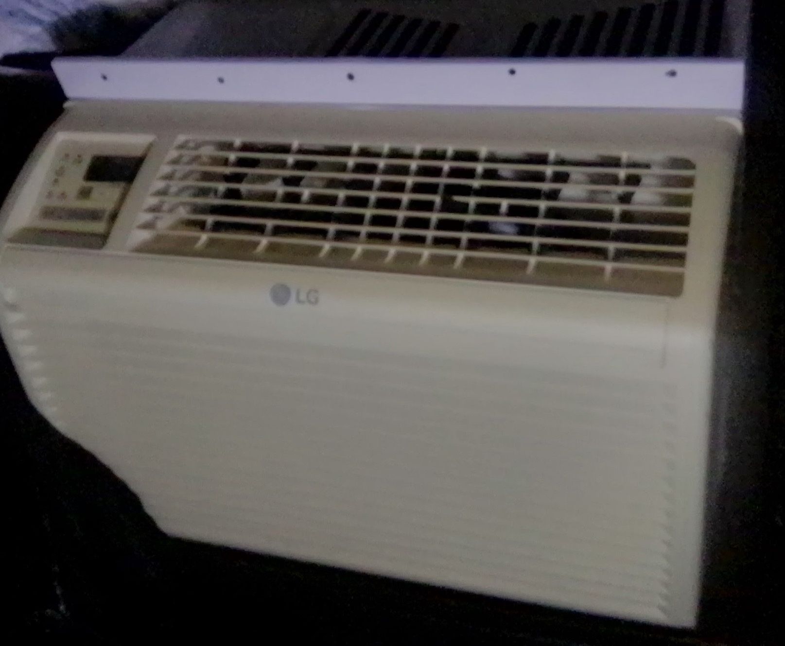 LG WINDOW A/C 6000 BTU