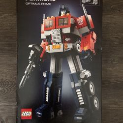 Brand New Lego Transformers Optimus Prime (10302) Minor Shelf Wear