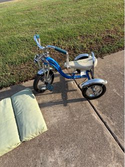 Schwinn kids trike