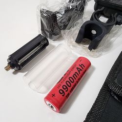 Adjustable Focal Length Rechargeable Flashlight COB Led Flashlight