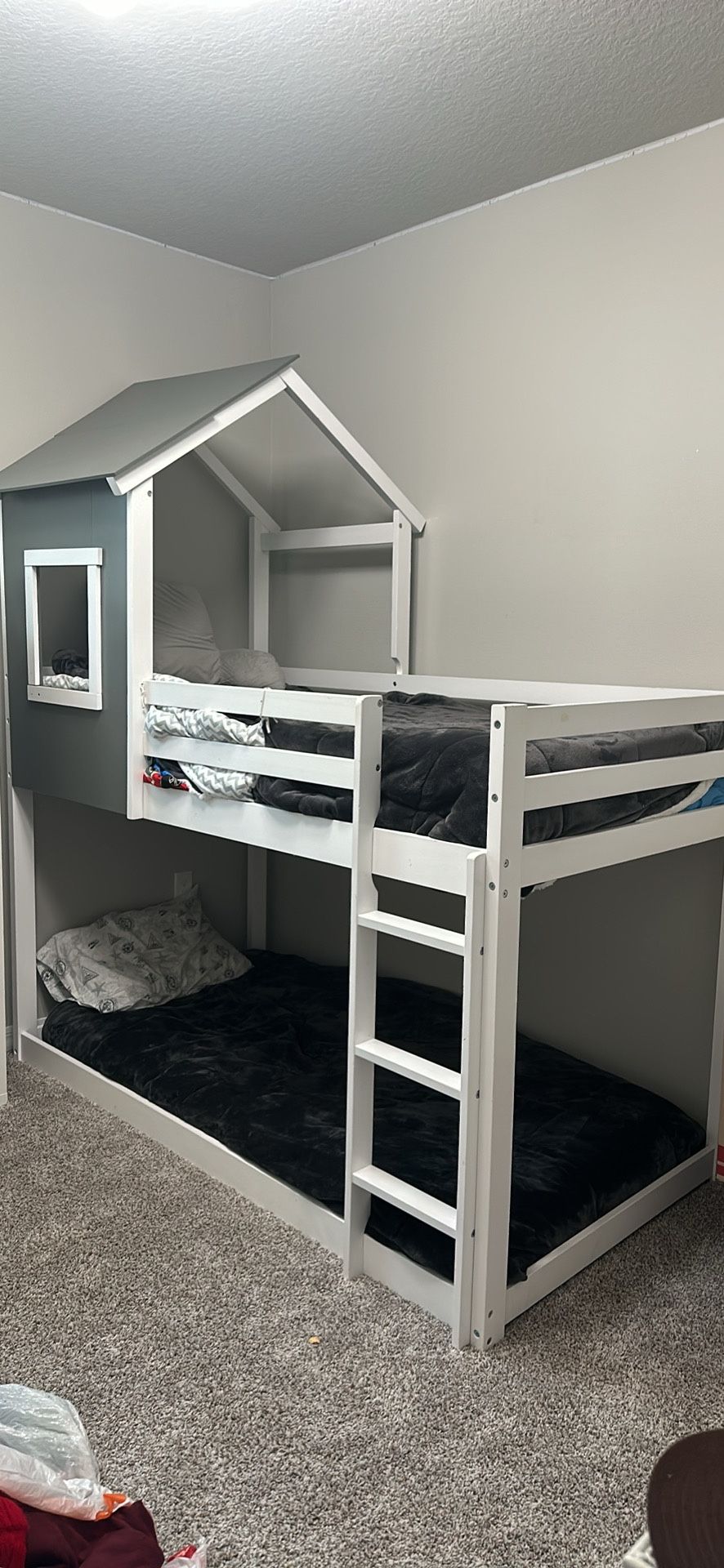 Bunk Bed 