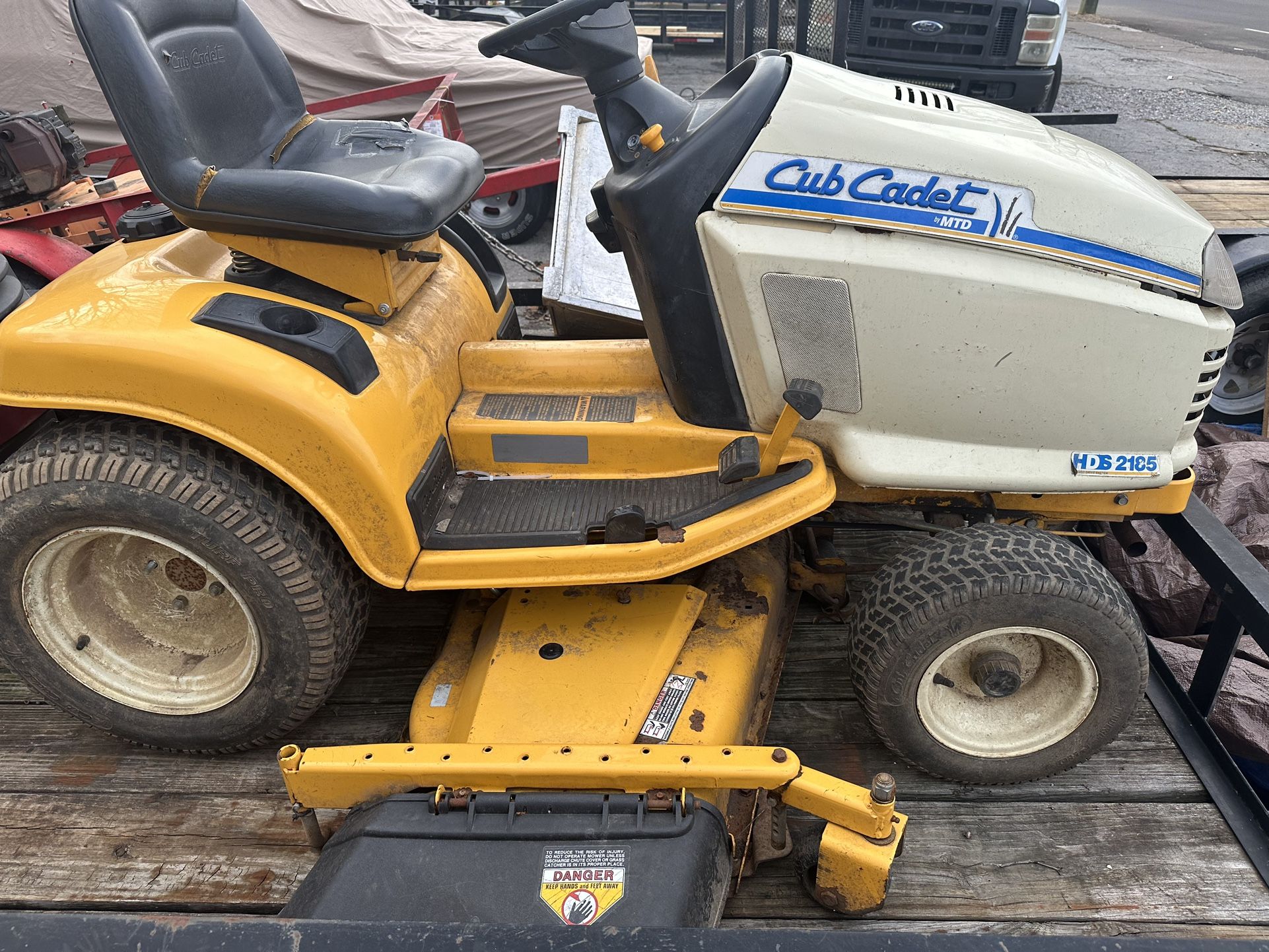 Cub Cadet Riding Mower for Sale in Knoxville, TN OfferUp