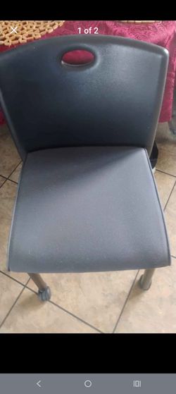 Chairs with wheels