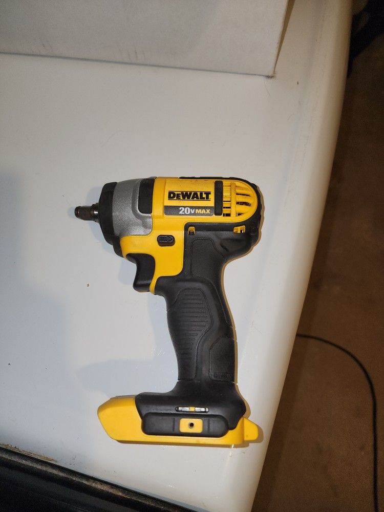 Dewalt 20V Impact Wrench