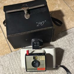 Polaroid Swinger Model 20 Land Camera