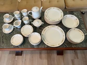 Vintage Fine China “Natalie 3904”