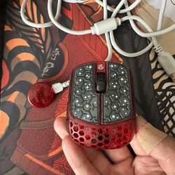 HSK Pro 4K ruby red Fingertip Mouse