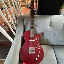 Danelectro 1956 Reissue Single Cutaway Dolphin Headstock 
