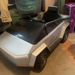 Power Wheel Tesla Truck