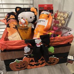 Hello Kitty Spooky Basket
