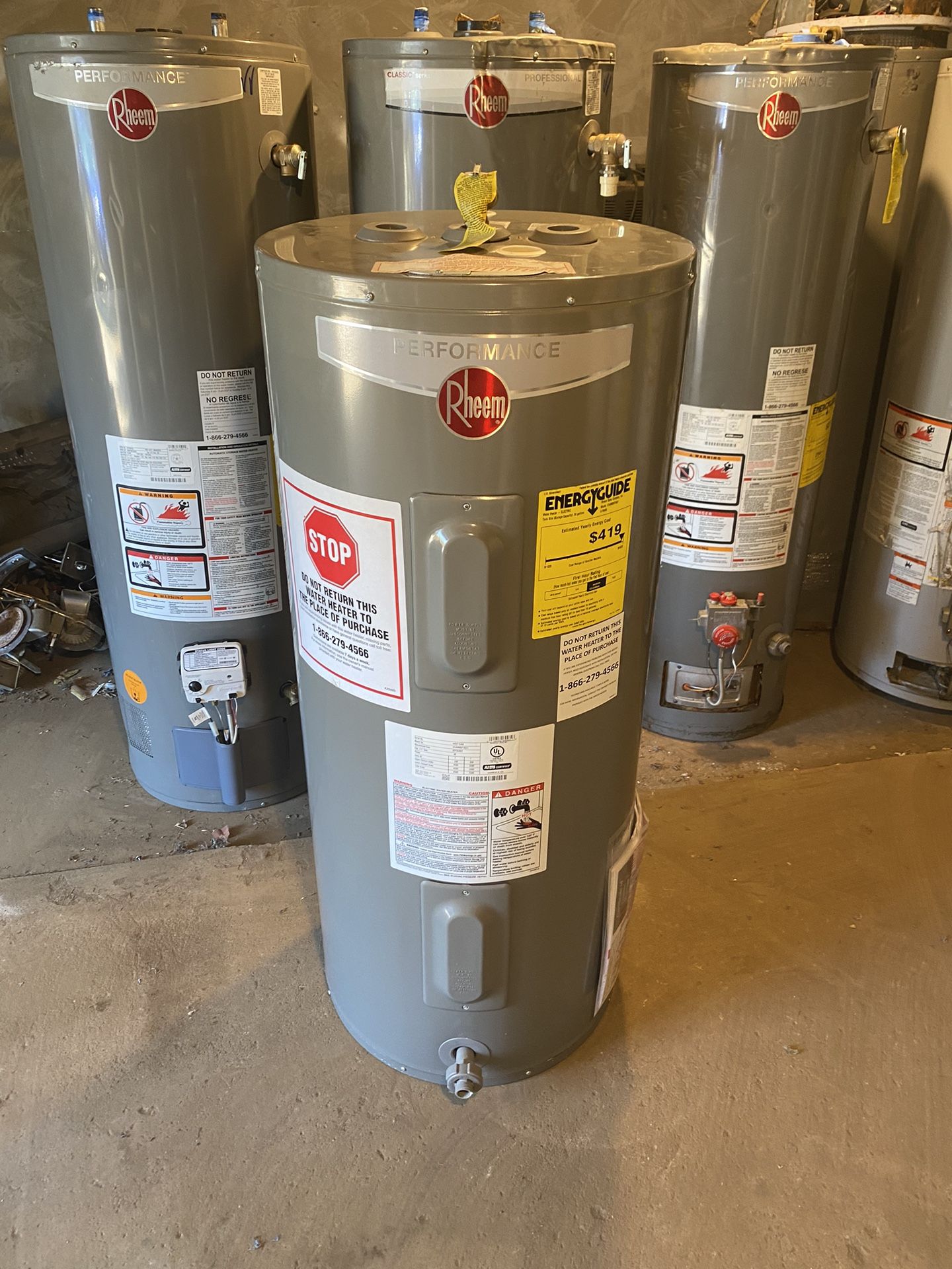 New Water Heater Electric 40-gallon 