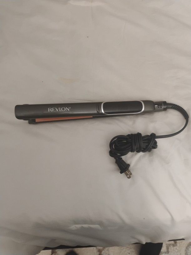 Revlon Hair Straightener