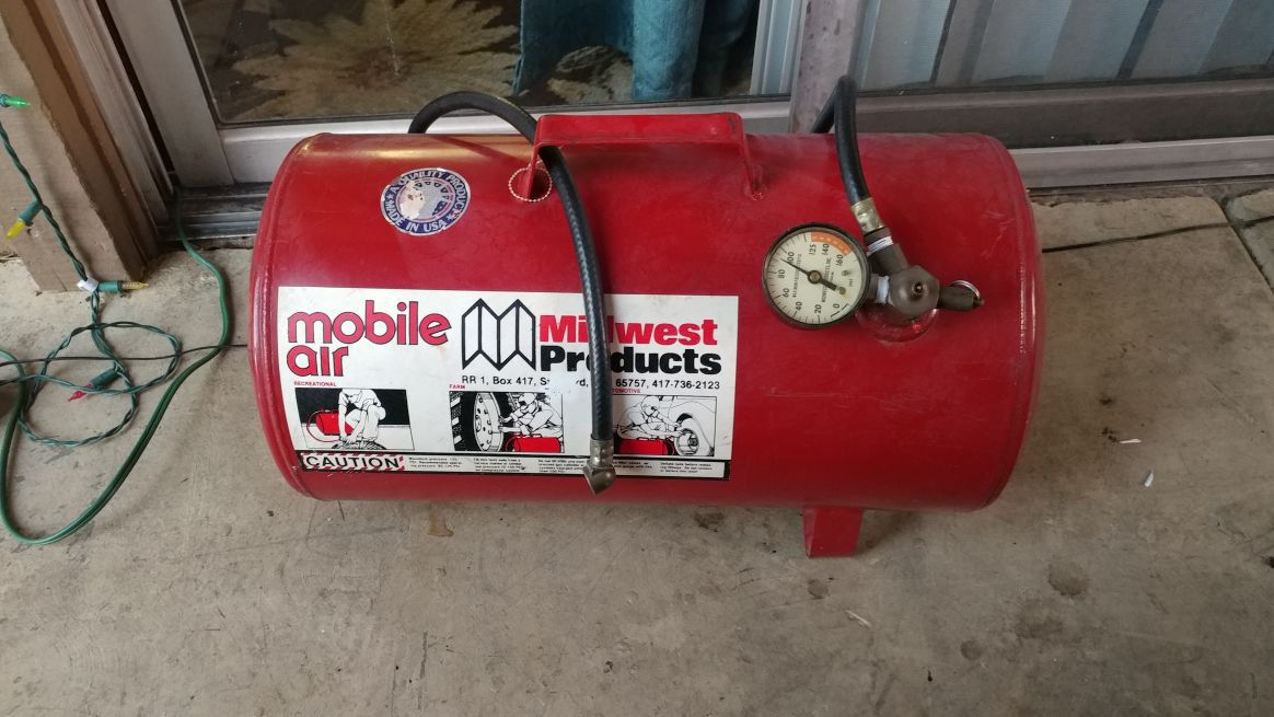 Mobile Air Tank/Midwest Products