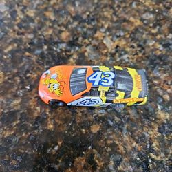 Hot Wheels Honey Nut Cheerios Car