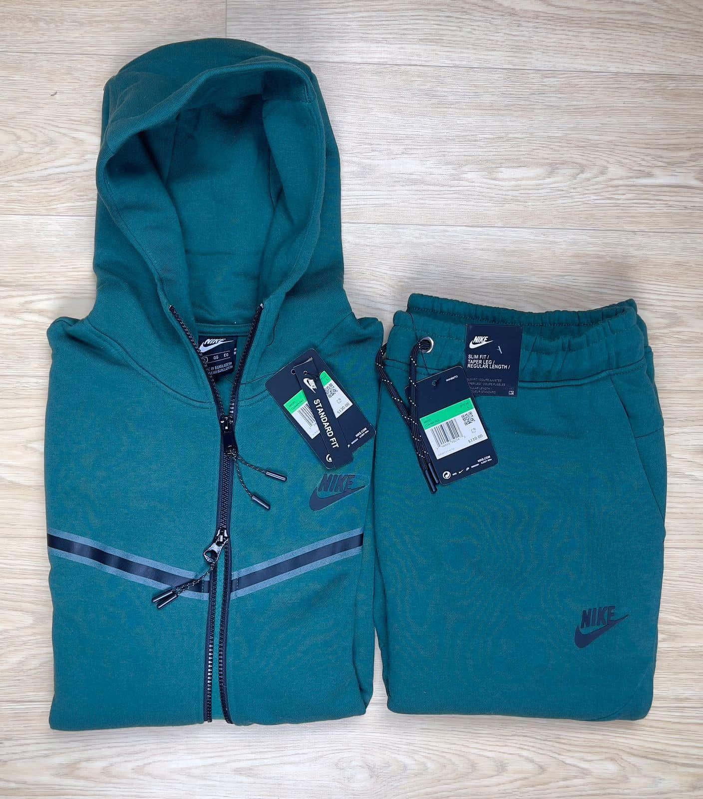Men Fleece Nike Tech