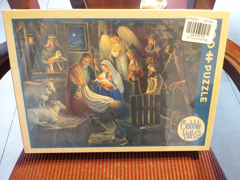 New Sealed Cobble Hill Away in a Manger Jigsaw Puzzle 500pc puzzle game