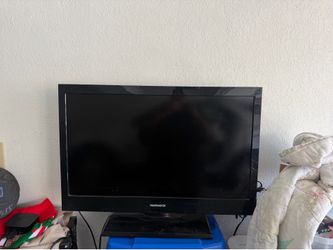 Magnavox television