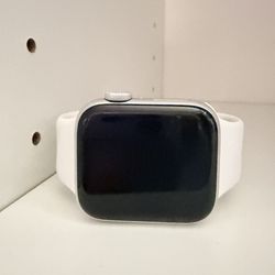 Apple Watch SE (GPS) (2nd Generation)