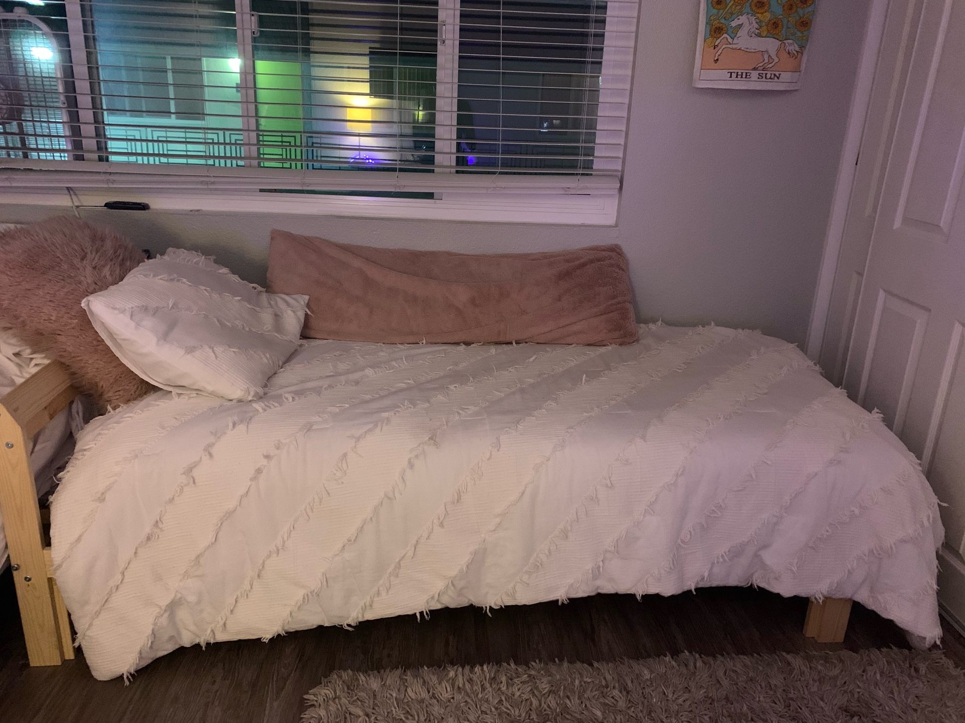 Twin Bedframe