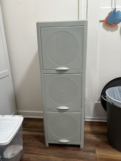 IKEA CABINET WITH DOORS blue/green