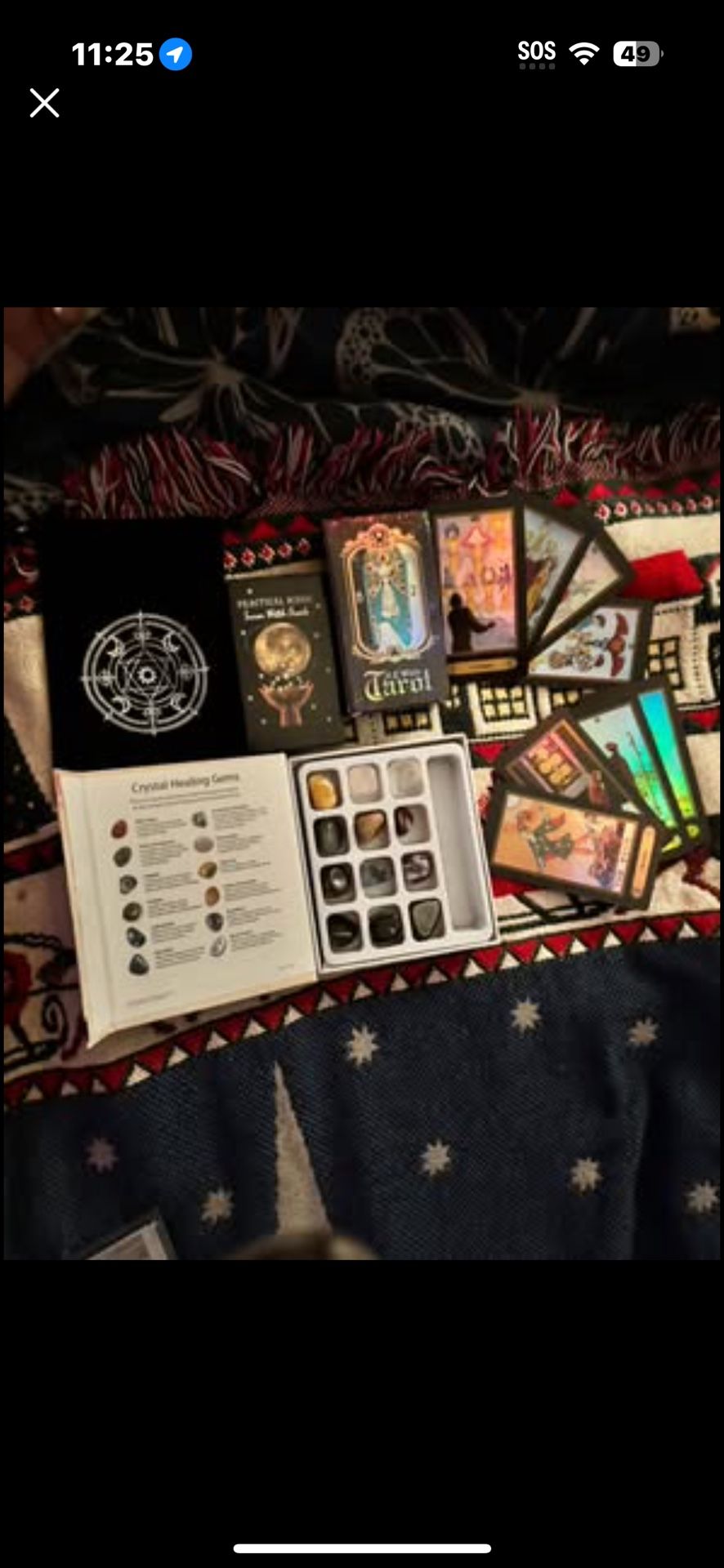 HEALING CRYSTALS WITH TAROT CARD