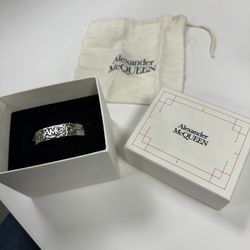 Alexander McQueen Silver-Tone Cuff Bracelet