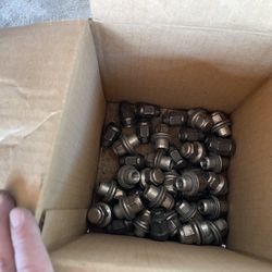 wheel lug nuts for Can Am 2019.