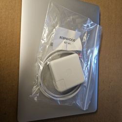 Apple Macbook Air  i5 13" Screen 16gb Ram 2018 Great Condition 