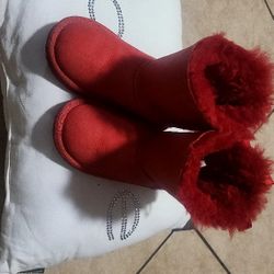 Kids Ugg Boots with bows