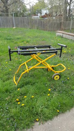dewalt saw stand