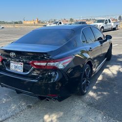 2018 Toyota Camry XSE 4 Cylinder Automatic Transmission 