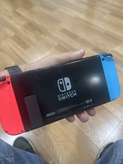Nintendo Switch Console – Complete Bundle (V2)