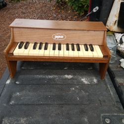 JAYMAR Vintage Little  Piano Kids 1950s