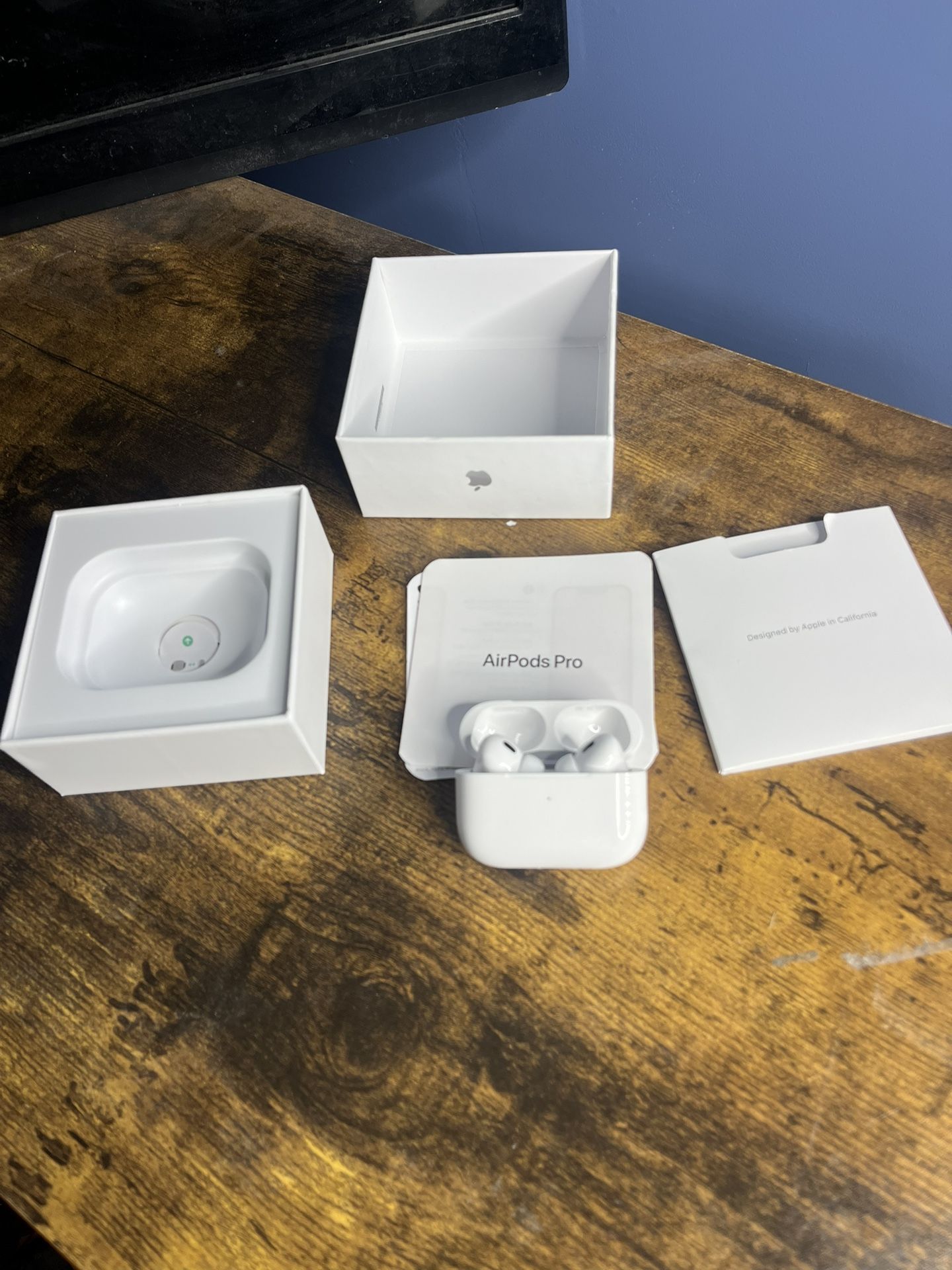 *BEST OFFER* Apple Airpod pros Second Gen