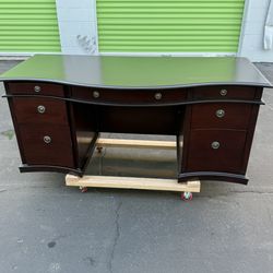 Lexington Regency Executive Desk