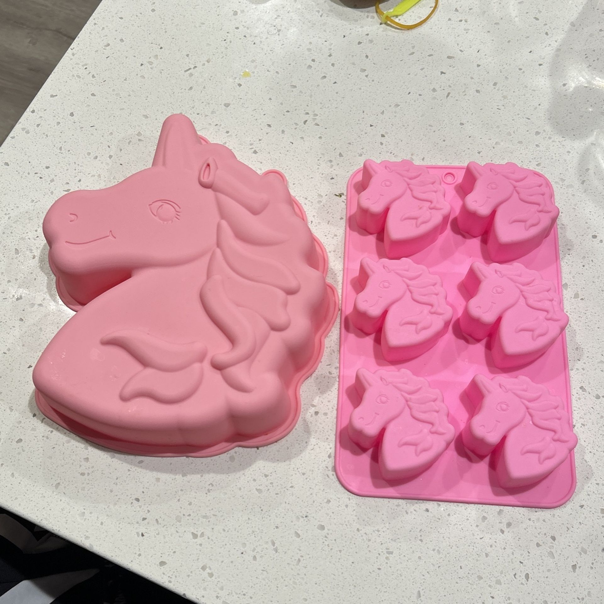 2 Unicorn Theme Silicone Mold