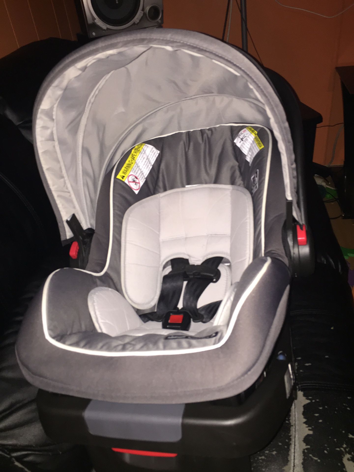 Graco Car seat for babies