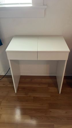 IKEA dressing/vanity table