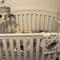 Baby Crib & Mattress