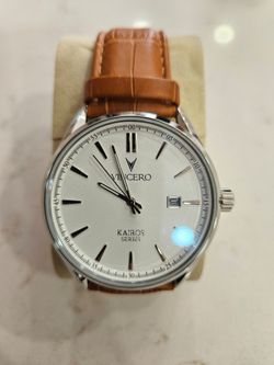Vincero Kairos Men's Watch – Silver Case / Tan Leather Strap