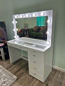 Makeup Vanity