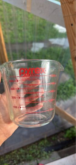 Pyrex Glass Measuring Cup 500ml