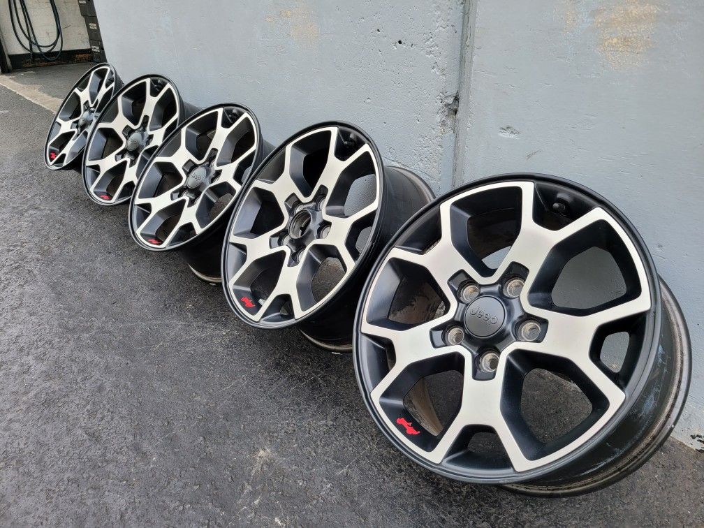 17" Jeep Wrangler Rubicon OEM rims