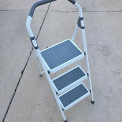 Gorrila Ladders 3 Step Compact Steel Step Stool