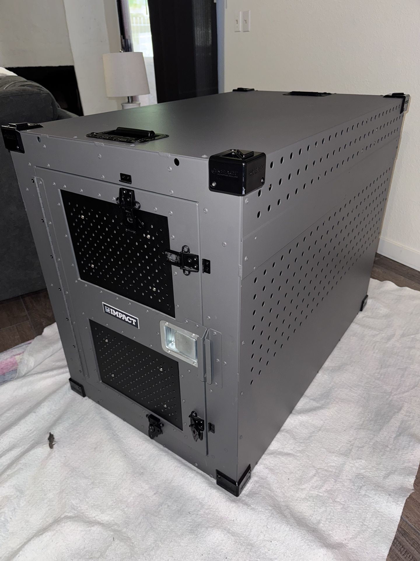 For Sale: Impact High Anxiety Dog Crate - 40” + Extra Large (Used)