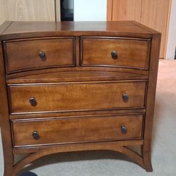 Moving Soon And Don’t Need This Furniture