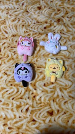 Hello Kitty Cat Plushie Purse Chains! (or Keychain)