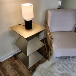 Modern End Table and Lamp Set 2 Pieces Gold Black Contemporary Geometric